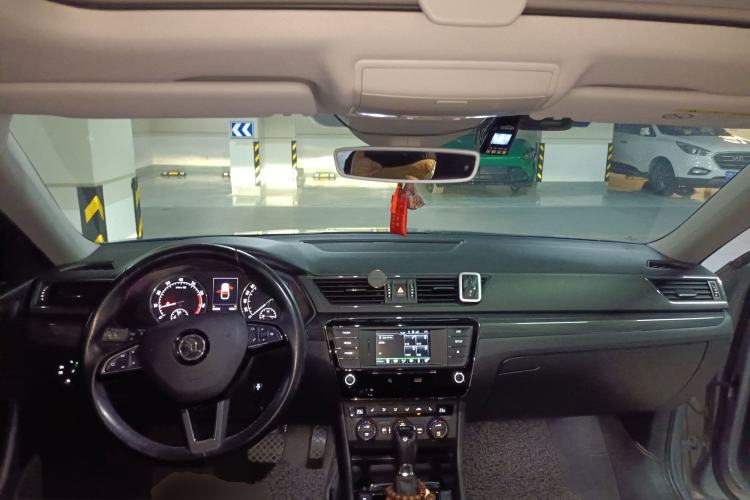 Used Skoda Superb 2016 TSI330 DSG Smart Drive Edition