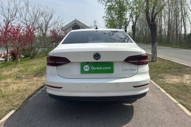 Used Volkswagen Lavida 2022 1.5L Automatic Fashion Edition Exterior 5