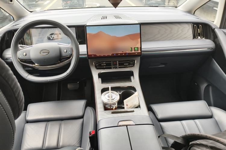 Used GAC Trumpchi Xiangwang M8 2025 Kunkun Series Ultra First-Class Cabin Center Console