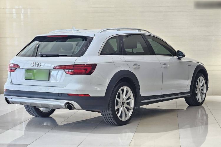 Used Audi A4 2017 45 TFSI allroad quattro Fashion Edition
