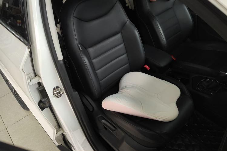 Used Volkswagen Tharu 2020 280TSI Two-Wheel Drive Luxury Plus Version China VI Standard
