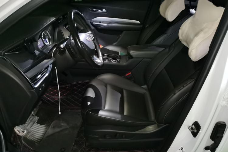 Used Cadillac XT4 2018 28T Two-Wheel-Drive Luxury Model
