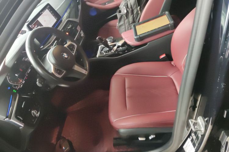 Used BMW 5 Series 2022 Restyled 525Li M Sport Package Left Front Seat