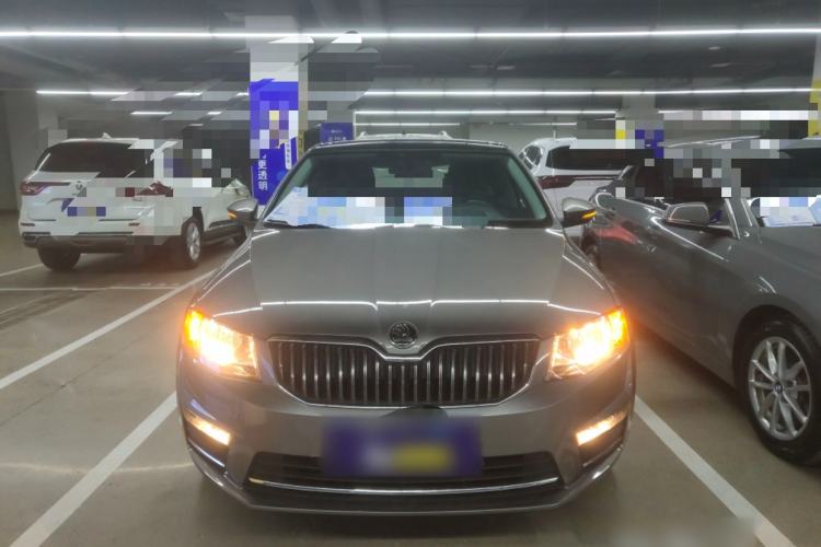 Used Skoda Octavia 2017 1.6L Automatic Chuanxing Edition
