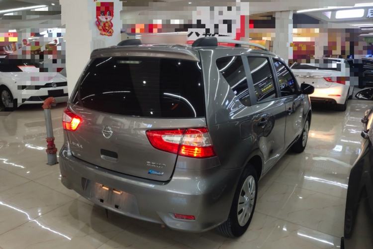 Used Nissan Livina 2015 1.6XE CVT Comfort Edition