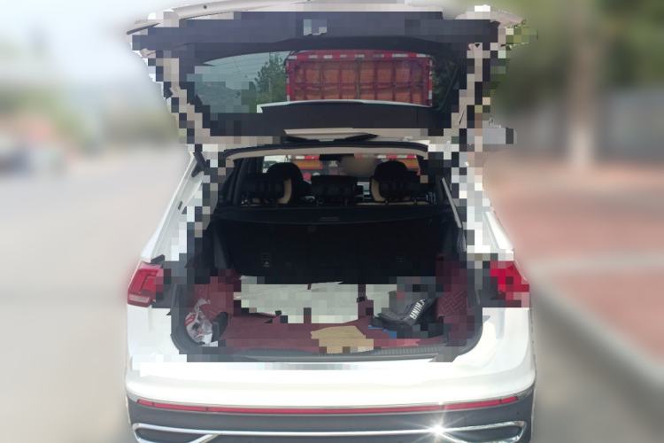 Used Volkswagen Tiguan L 2022 330TSI Automatic Two-Wheel Drive Smart Edition Trunk