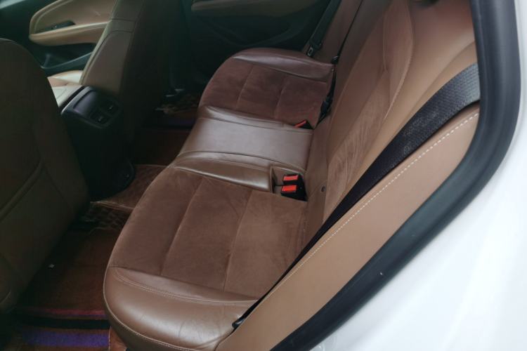 Used Buick Regal 2019 20T Elite Version China VI Standard Left Rear Seat