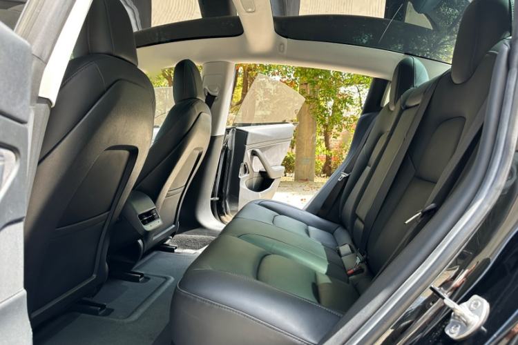 Used Tesla Model 3 2020 Revised Version Standard Range Rear-Wheel Drive – Upgraded Edition Interior 2