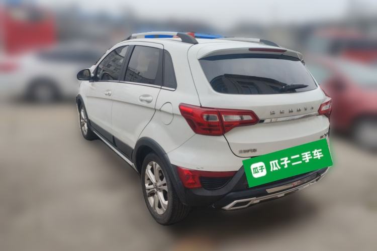 Used BAIC Senova X25 2015 1.5L manual Comfort trim level