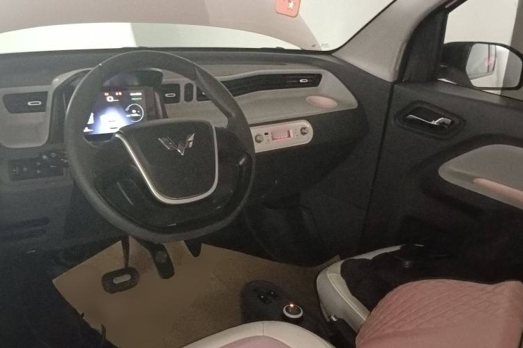 Used Wuling Hongguang MINIEV 2021 Macaron Premium Model – Lithium Iron Phosphate