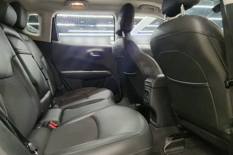 Used Jeep Compass 2020 220T Automatic Leading Edition