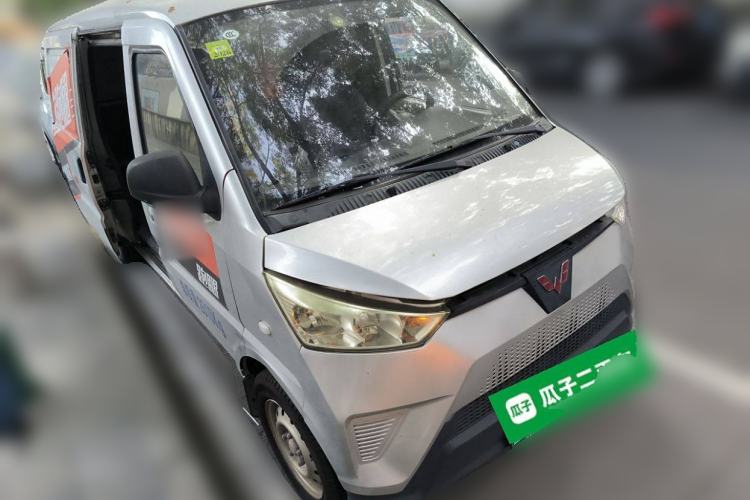 Used Wuling EV50 2020 Pure Electric Van Logistics Vehicle – Penghui Non-Heated Battery
