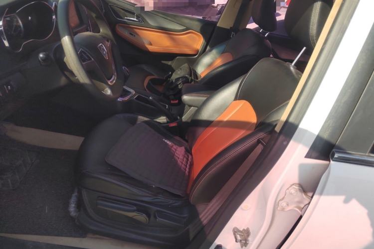 Used Baojun 560 2016 1.5T Manual Elite Edition
