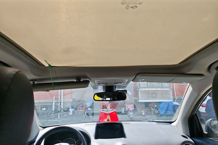 Used Renault Koleos 2012 2.5L Two-Wheel Drive Comfort Edition with Navigation