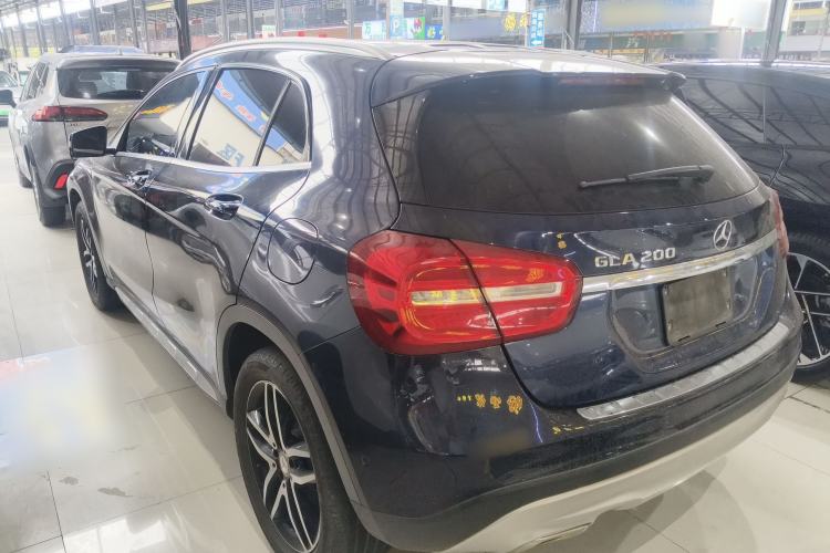 Used Mercedes-Benz GLA 2015 GLA 200 Fashion Model
