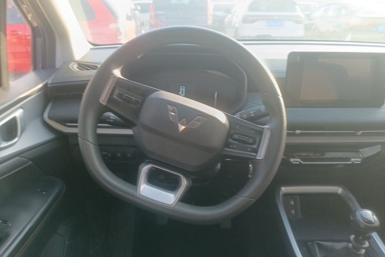 Used Wuling Jiachen 2022 1.5L Manual Comfort Edition