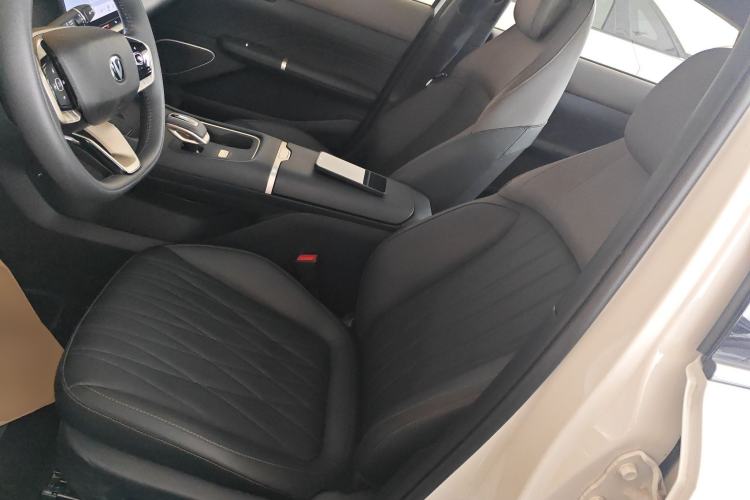 Used CHANGAN Eado 2026 Model, Fourth Generation, 1.5T 500Bar Smart Enjoyment Edition Left Front Seat