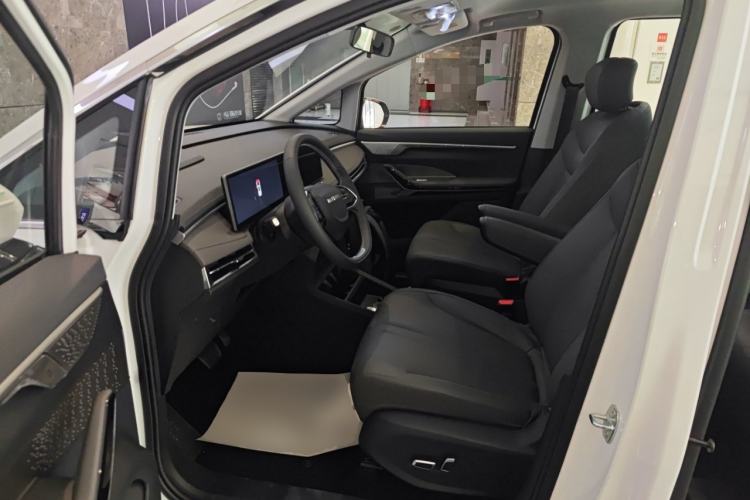 Used SAIC MAXUS Dajia 7 2024 Revised Version Super Hybrid Long-Range Edition Enjoyment Version
