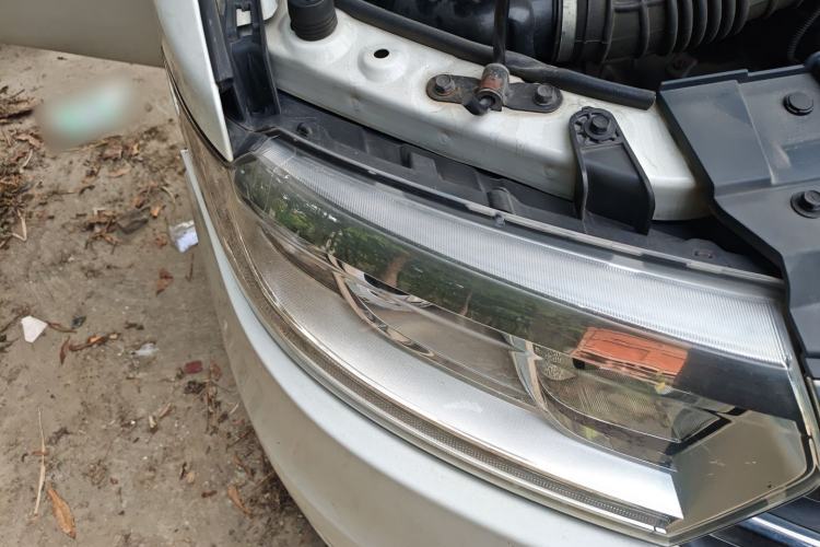 Used JAC Refine M3 2016 IKEA Edition 1.6L Luxury Model