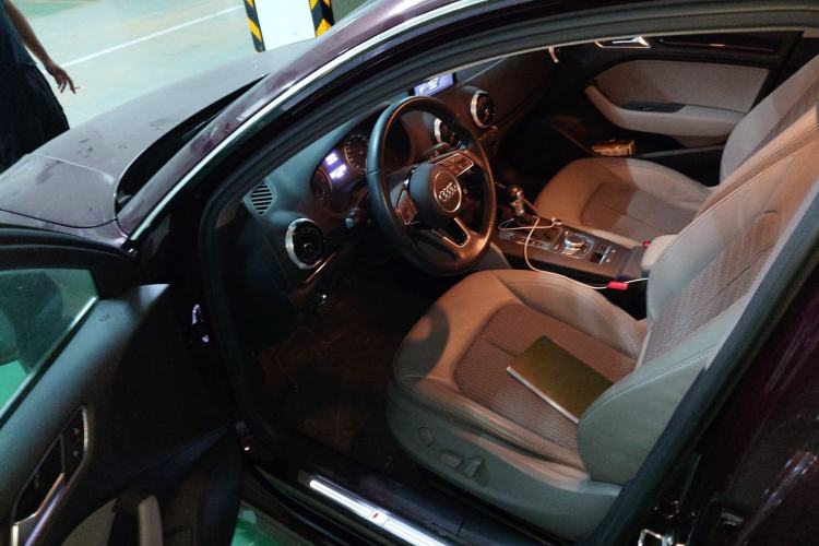 Used Audi A3 2018 30th Anniversary Edition Sportback 35 TFSI Ambition Model
