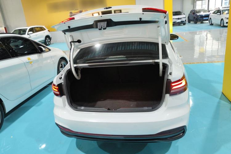 Used Volkswagen Lavida 2023 1.5L Automatic De Yi Edition