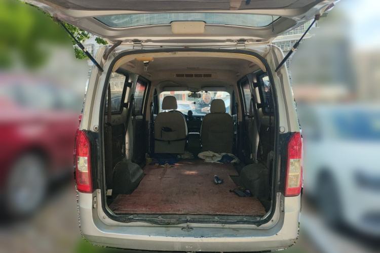 Used Wuling Rongguang V 2015 1.2L Standard Version Trunk