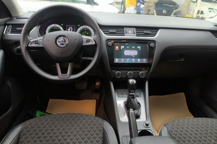 Used Skoda Octavia 2018 Station Wagon TSI230 DSG Luxury Edition
