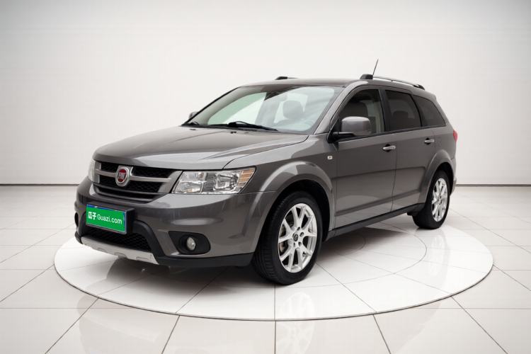 Used Fiat Freemont 2013 3.6L Intelligent All-Wheel-Drive Version