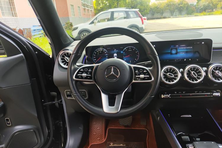 Used Mercedes-Benz GLB 2020 Updated GLB 200 Dynamic Edition