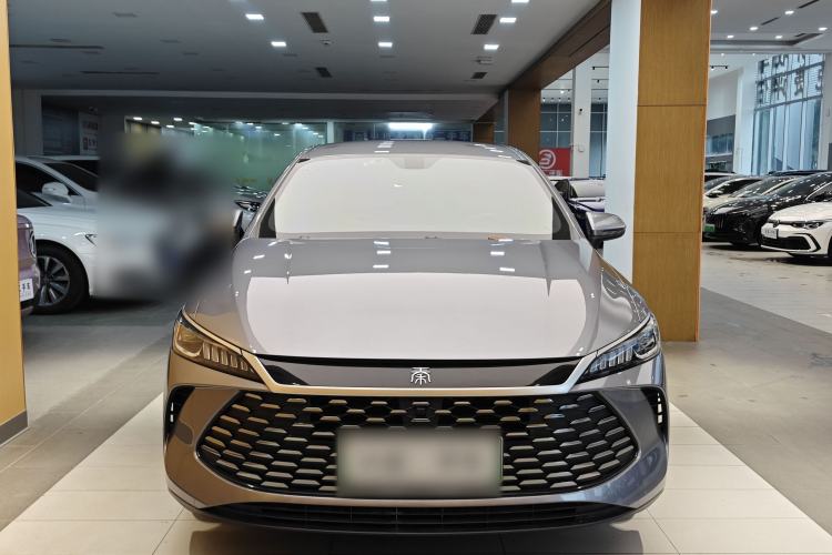 Used BYD Qin PLUS 2025 DM-i Smart Drive 55KM Leading Model
