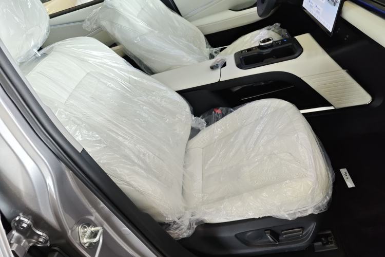 Used Toyota bZ5 2025 Model 550 PRO Right Front Seat