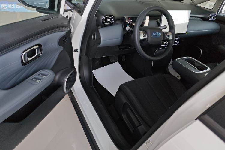 Used AION UT 2025 330 Starlight Edition
