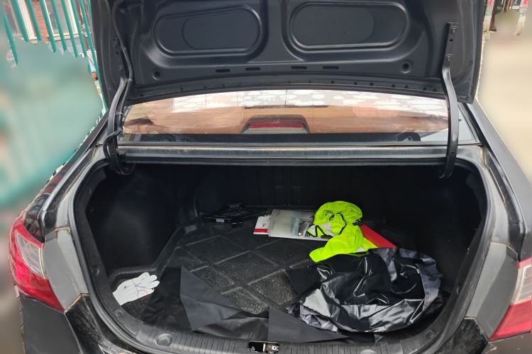 Used Hyundai Celesta 2011 1.6L Manual Comfort Edition