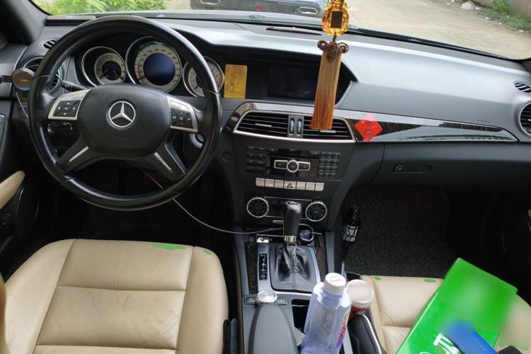Used Mercedes-Benz C-Class 2011 C 200 CGI Fashion Model