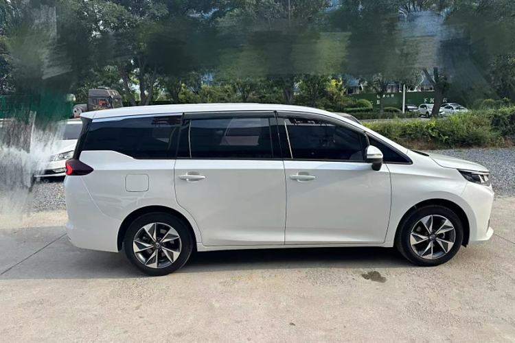 Used GAC Trumpchi M6 2023 PRO 270T DCT Luxury Edition
