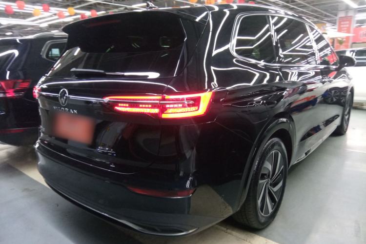 Used Volkswagen Viloran 2023 Facelift 330TSI Luxury Edition
