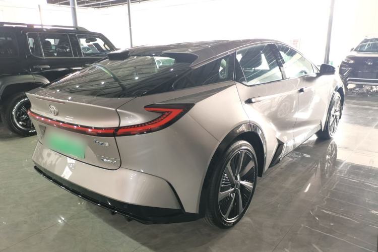 Used Toyota bZ5 2025 Model 550 PRO Rear Right 45 Deg