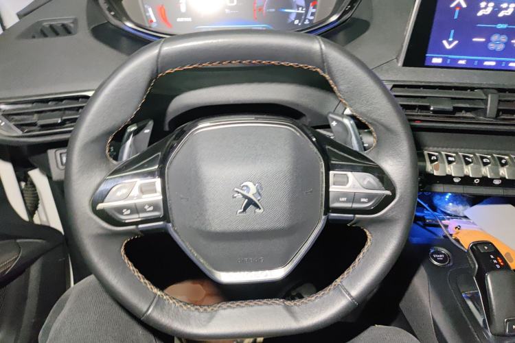 Used Peugeot 4008 2018 350THP Elite Edition Steering Wheel