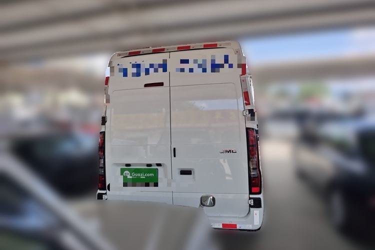 Used JMC Fushun 2022 2.0T Manual Van Short Wheelbase Mid-Height Roof 3-Seater