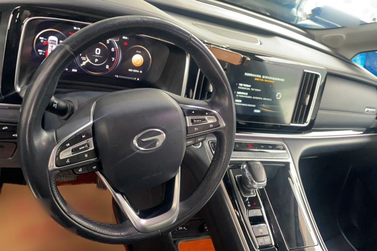 Used GAC Trumpchi M8 2021 Lingxiu Series 390T Ultimate Edition Steering Wheel