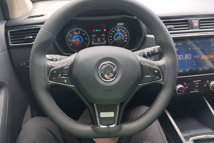 Used Dongfeng Fengon 580 2021 Revised ☆ Star Edition 1.8L Manual Elite Version
