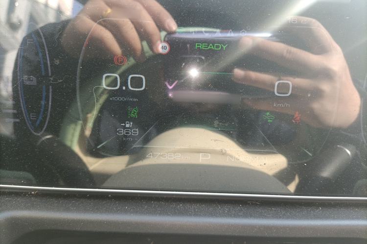 Used ORA Good Cat 2023 401 km Standard Range Luxury Version Lithium Iron Phosphate Instrument Cluster