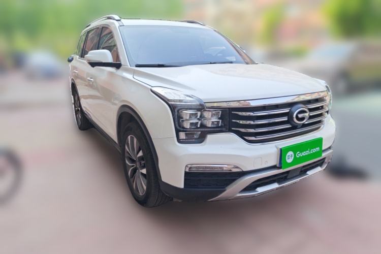 Used GAC Trumpchi GS8 2017 320T Two-Wheel Drive Luxury Smart Connectivity Version (7 Seats) Front Right 45 Deg