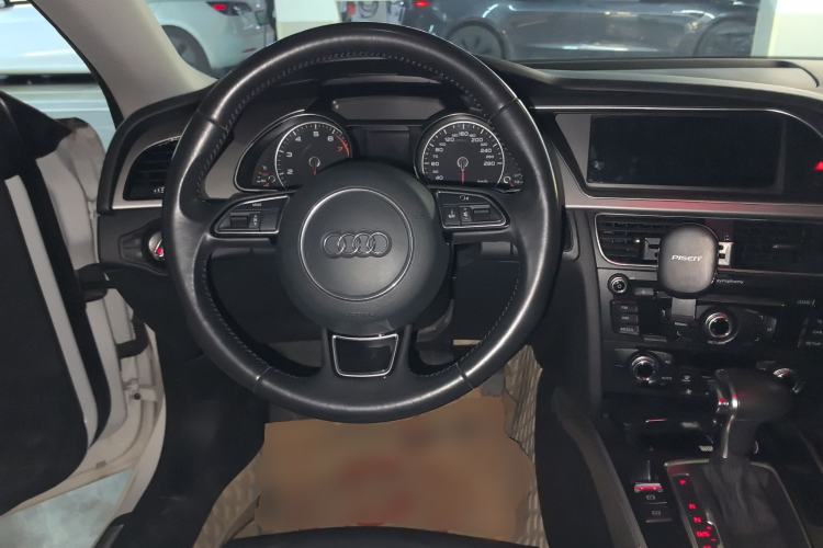 Used Audi A5 2013 Coupe 40 TFSI
