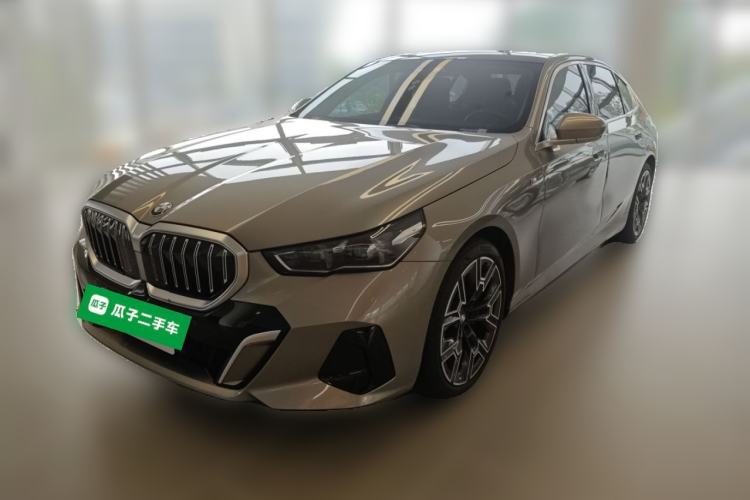 Used BMW 5 Series 2024 530Li Luxury Edition M Sport Package
