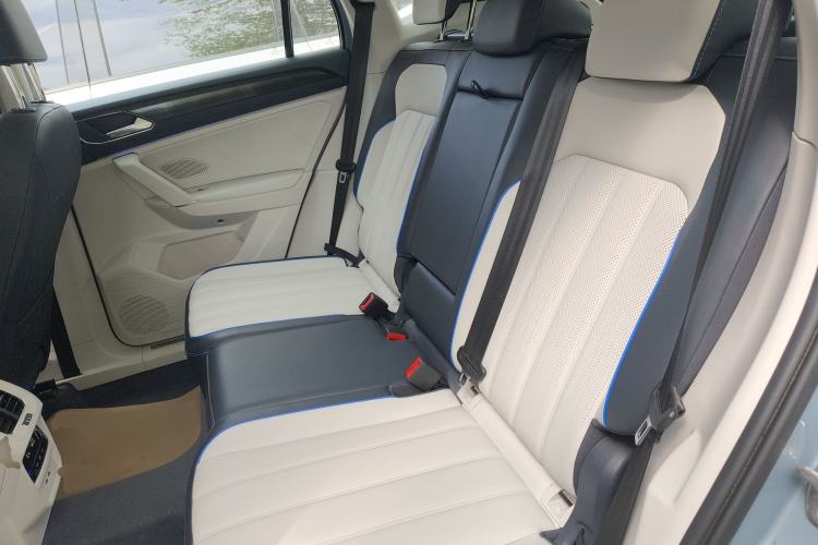 Used Volkswagen Tayron GTE Plug-in Hybrid 2023 280TSI Luxury Plus Advanced Edition Left Rear Seat