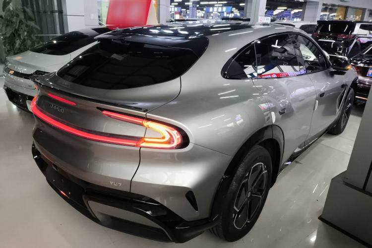 Used Xiaomi Auto YU7 2025 Ultra-Long Range Rear-Wheel Drive Version