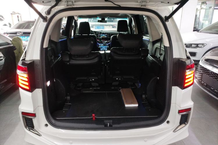 Used Honda Elysion 2019 2.0L Hybrid Luxury Edition