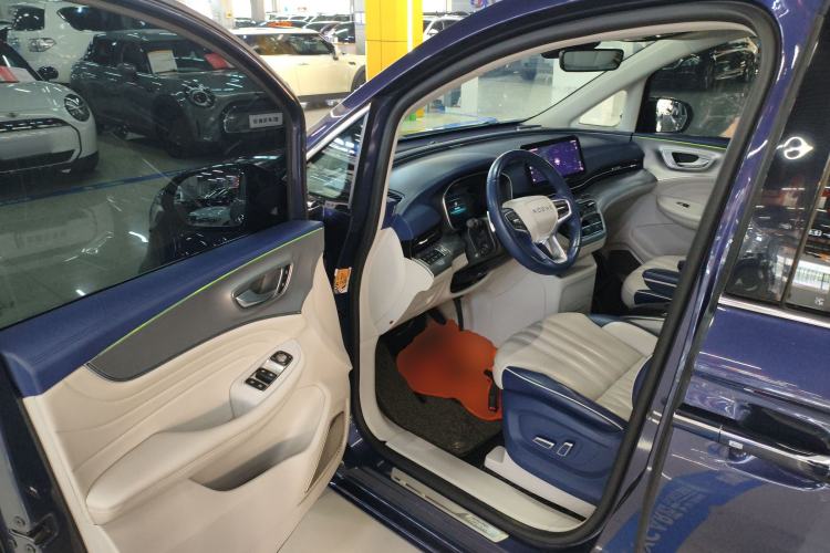 Used Roewe iMAX8 2021 400TGI Supreme Series Prestige Edition