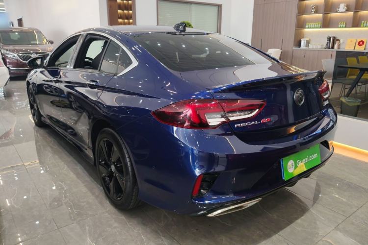 Used Buick Regal 2022 GS Prestige Model
